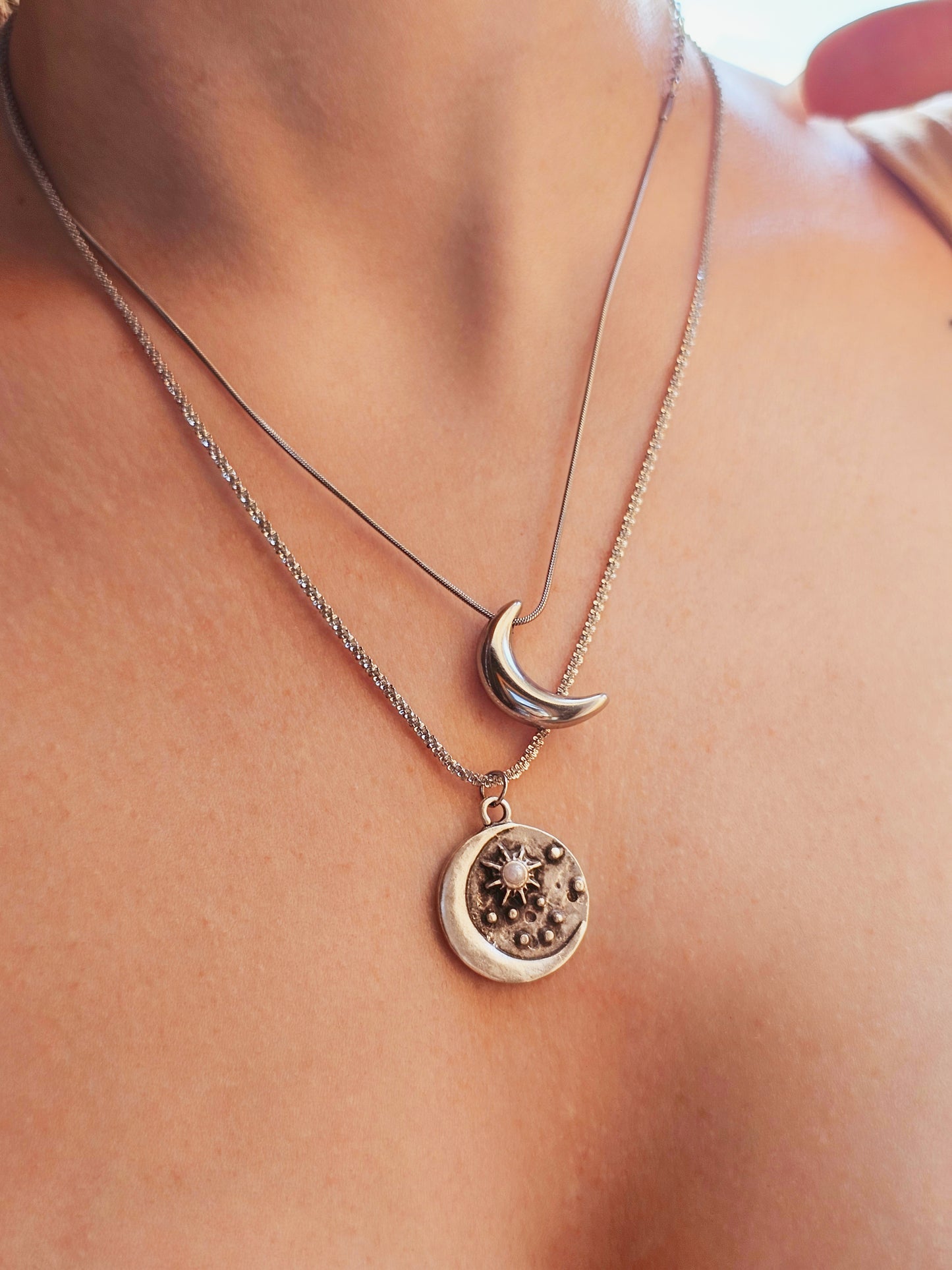 Girocollo Snake Moon