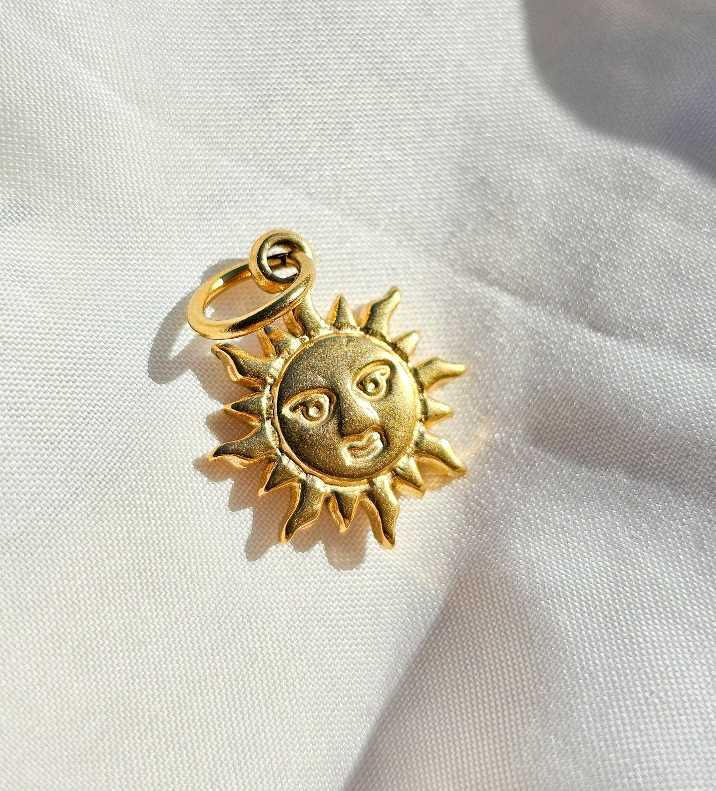 Charm Sole Gold