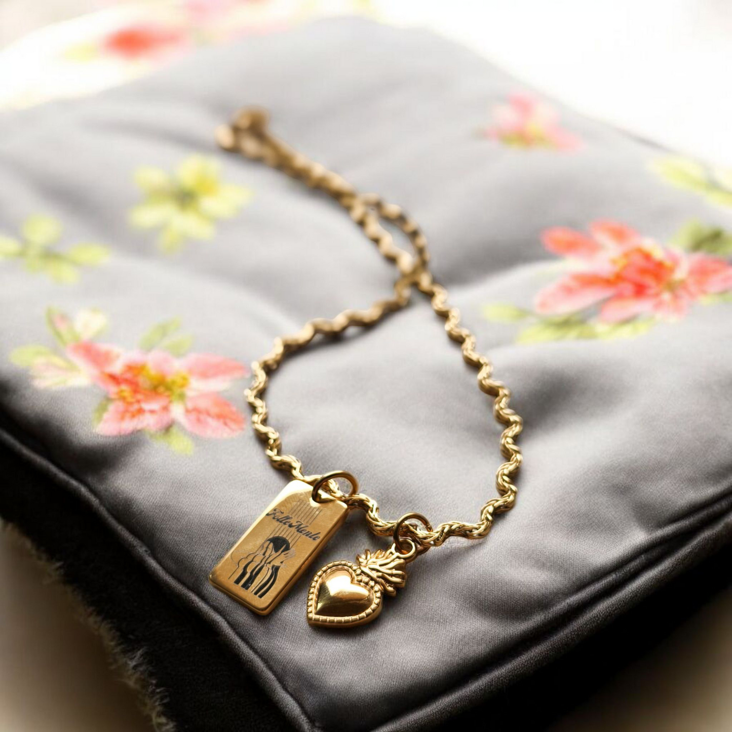 Charm FolleMente