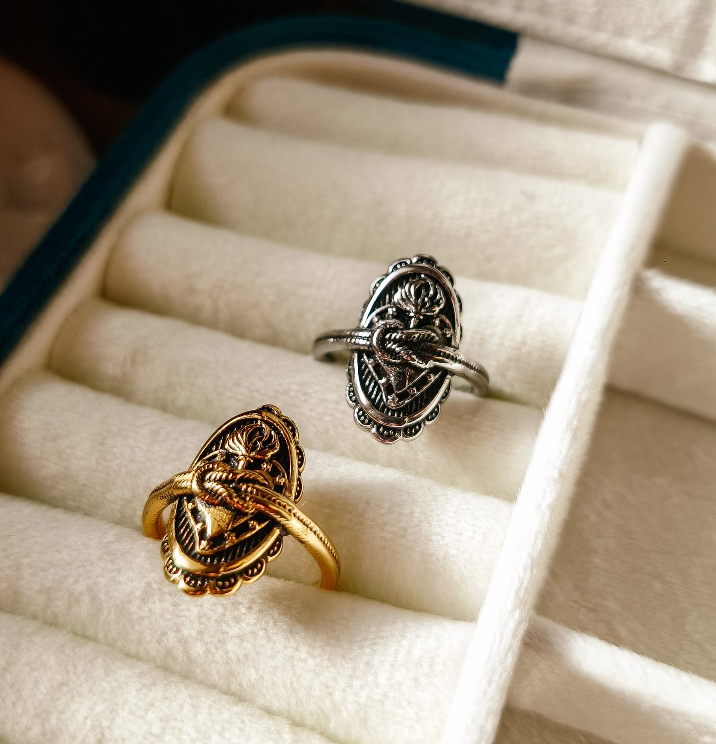 Anello Nodo sul cvore
