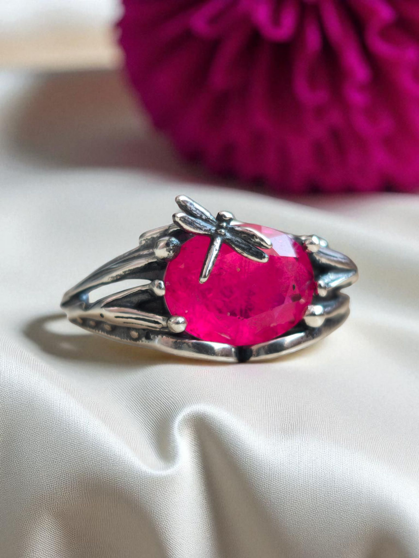Anello Chloris Quarzo Fucsia