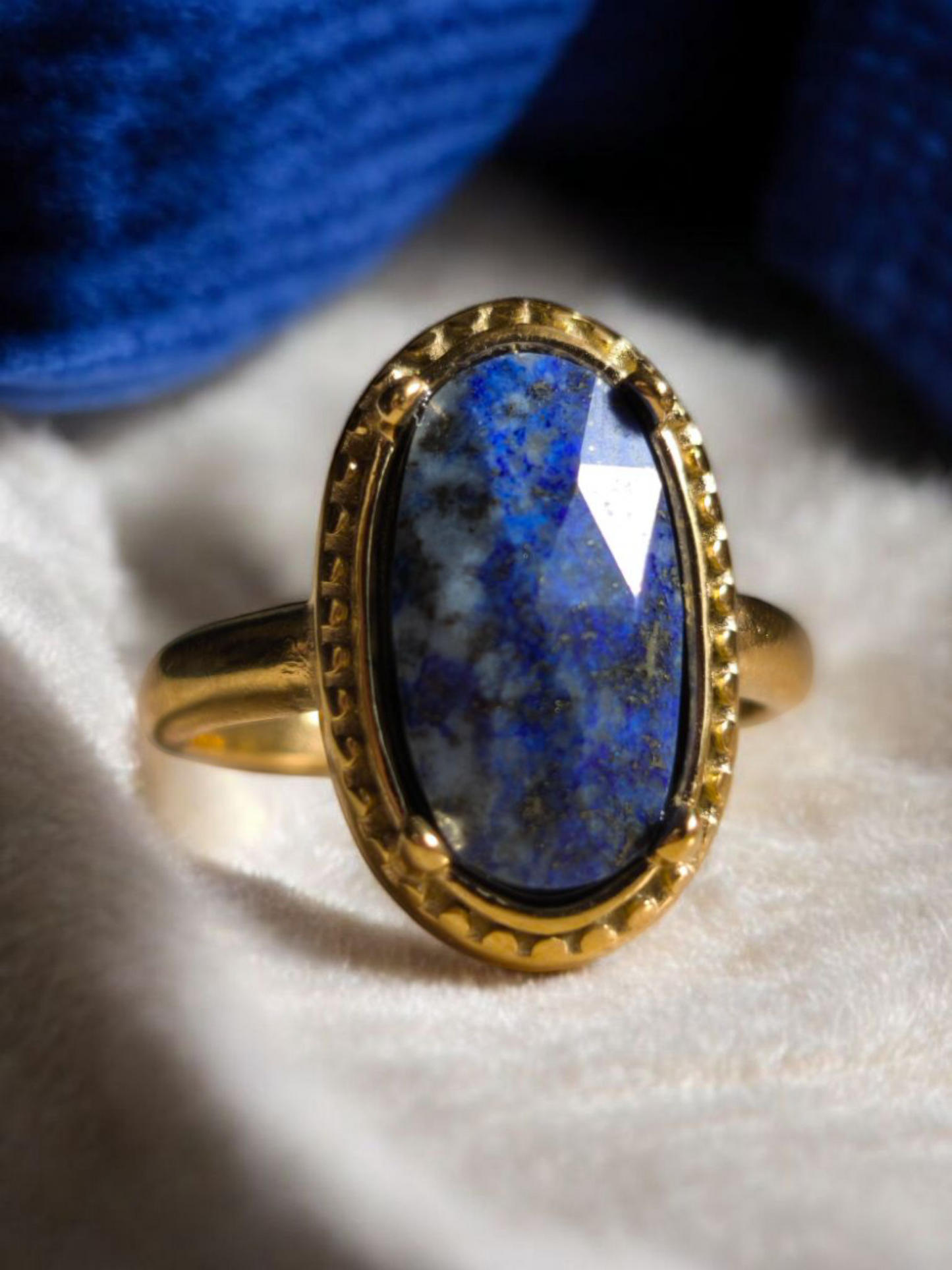Anello