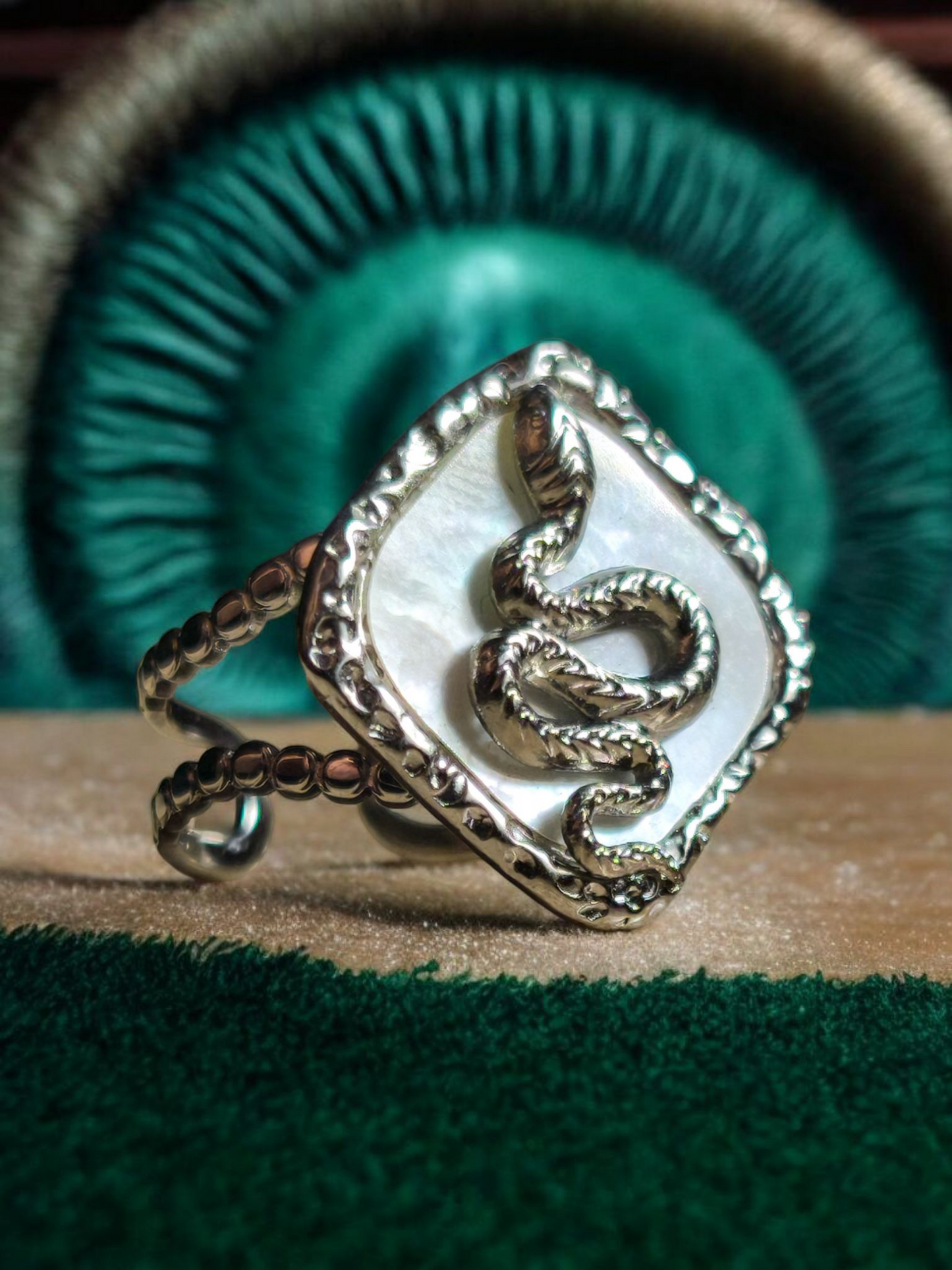 Anello Reptilia Special Madreperla Silver