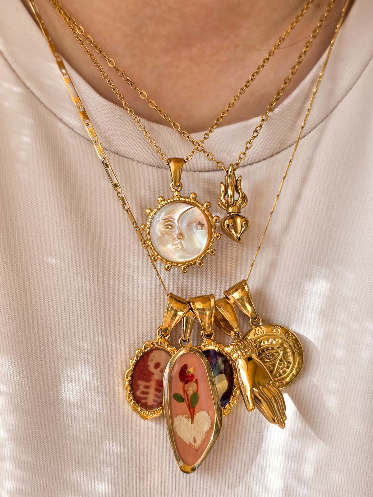 White Moon Gold Necklace