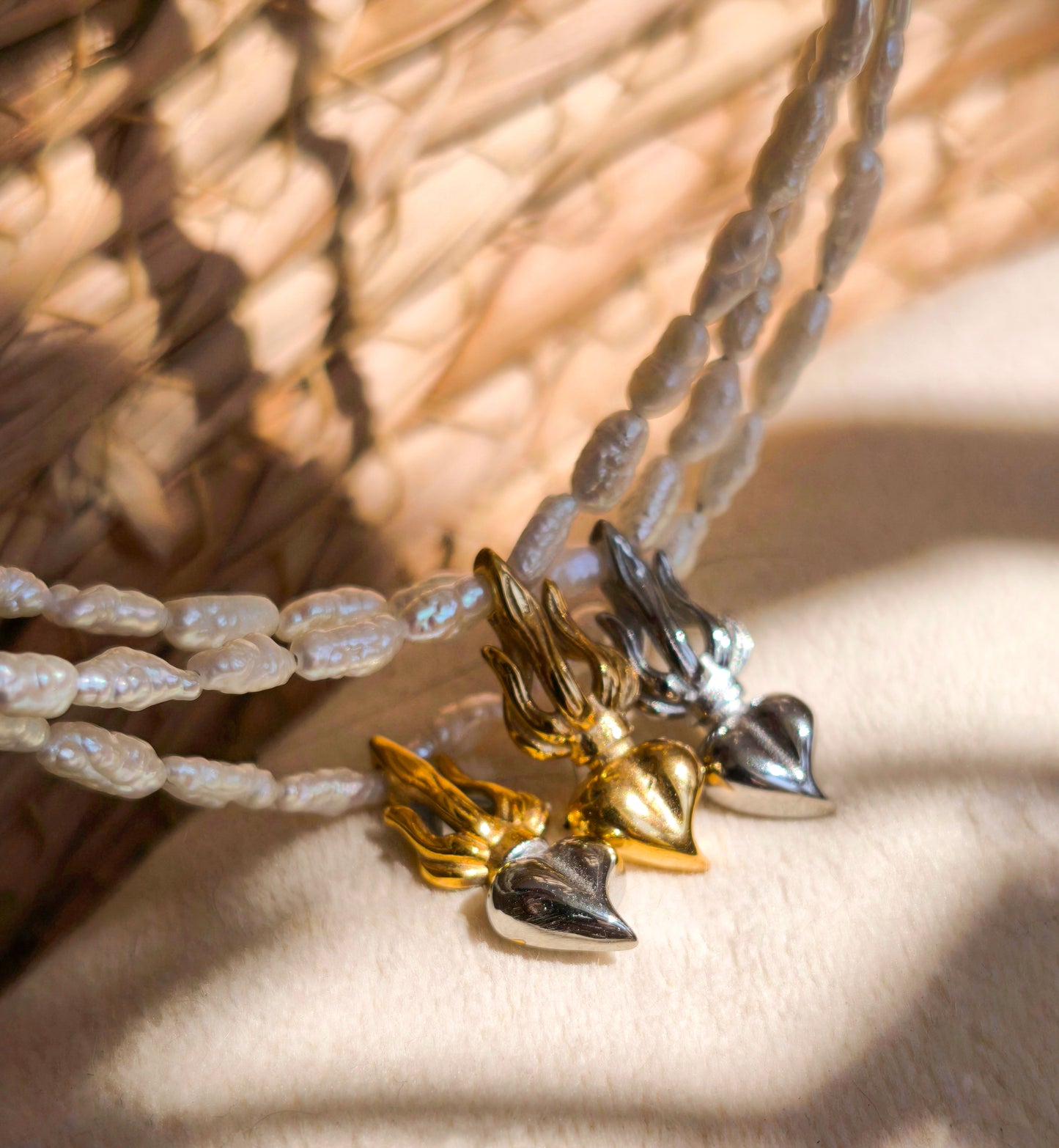 Cvore Vivo Necklace (Pearl Rice Edition)