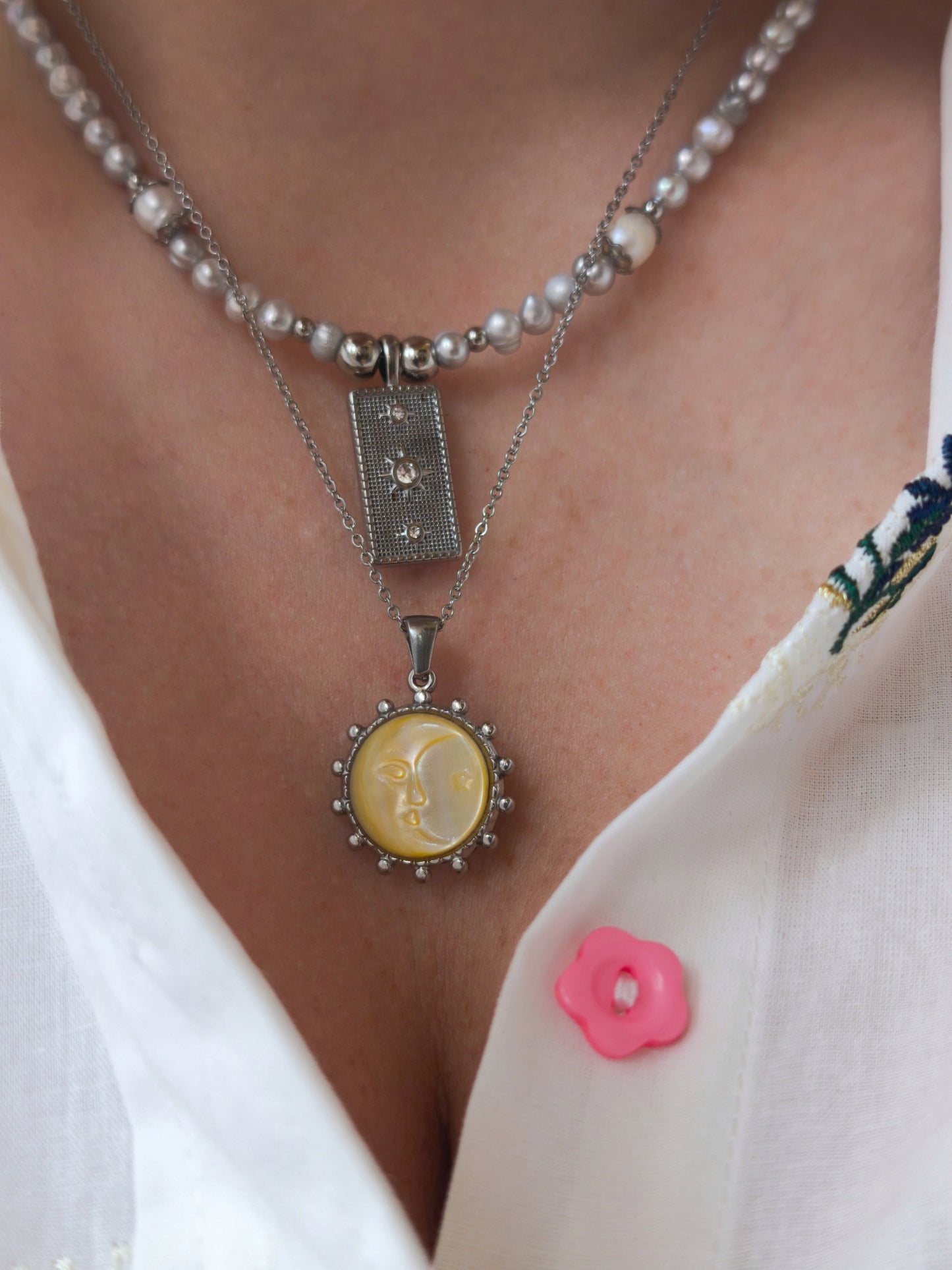 Collana White Moon