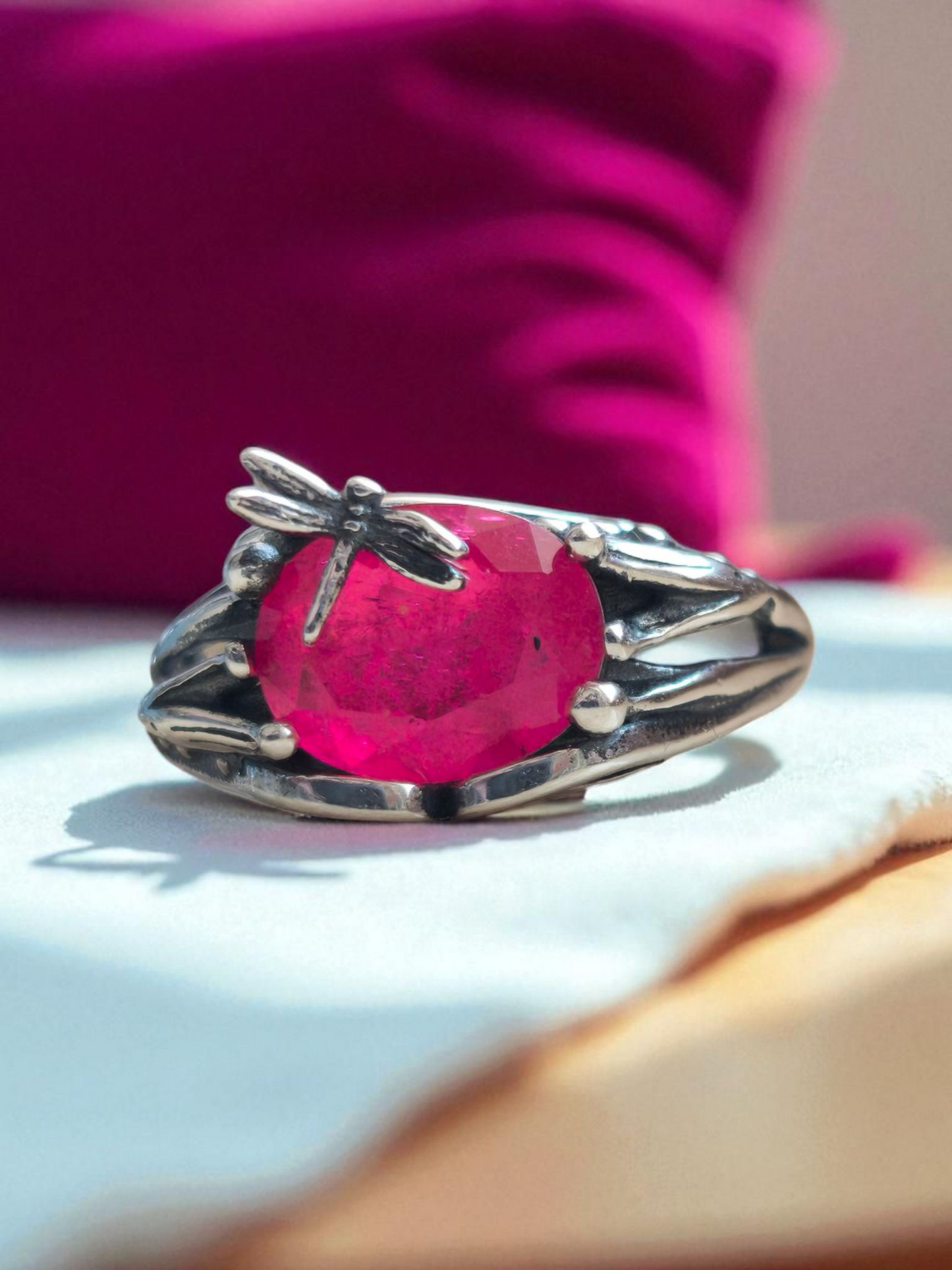 Anello Chloris Quarzo Fucsia