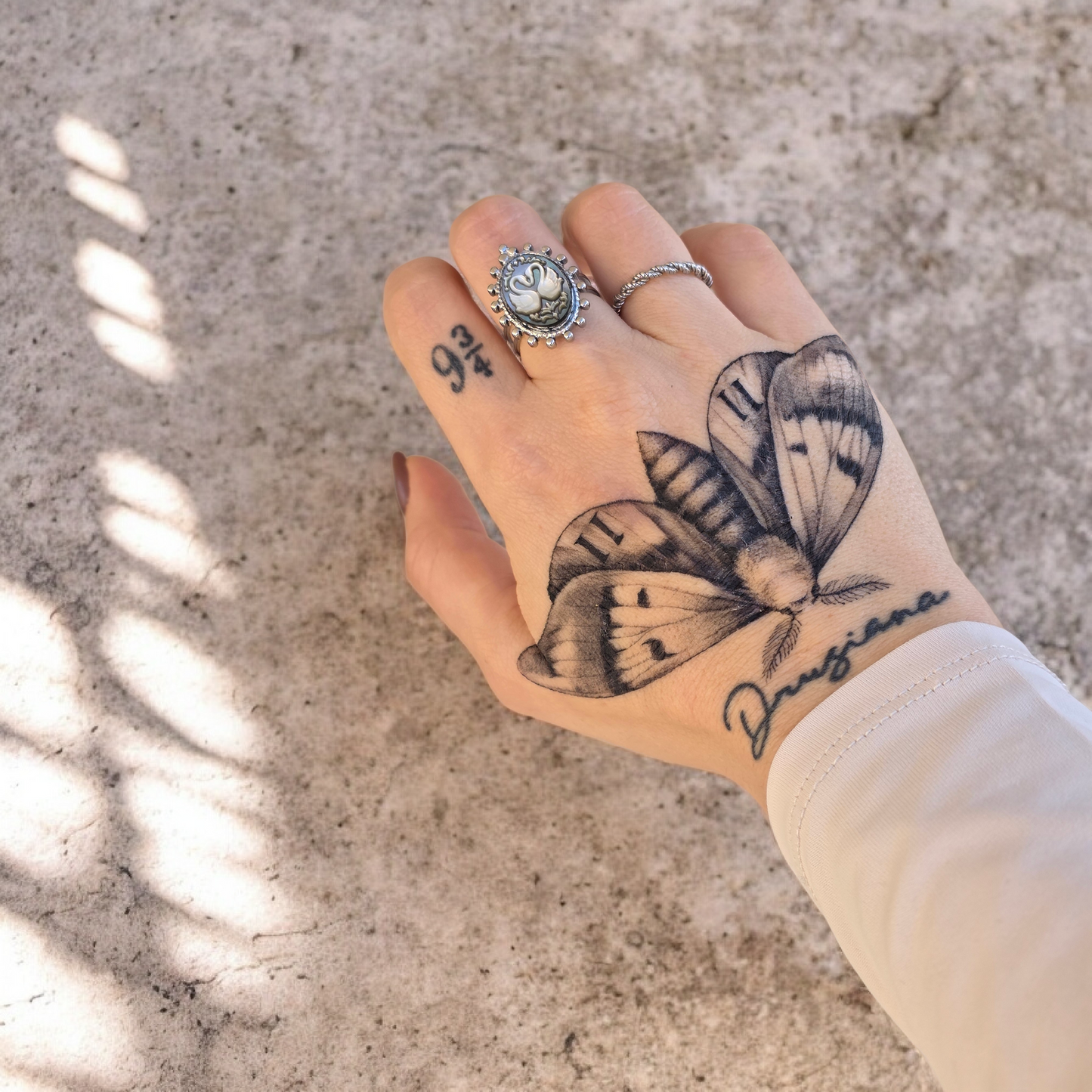 Swan Ring