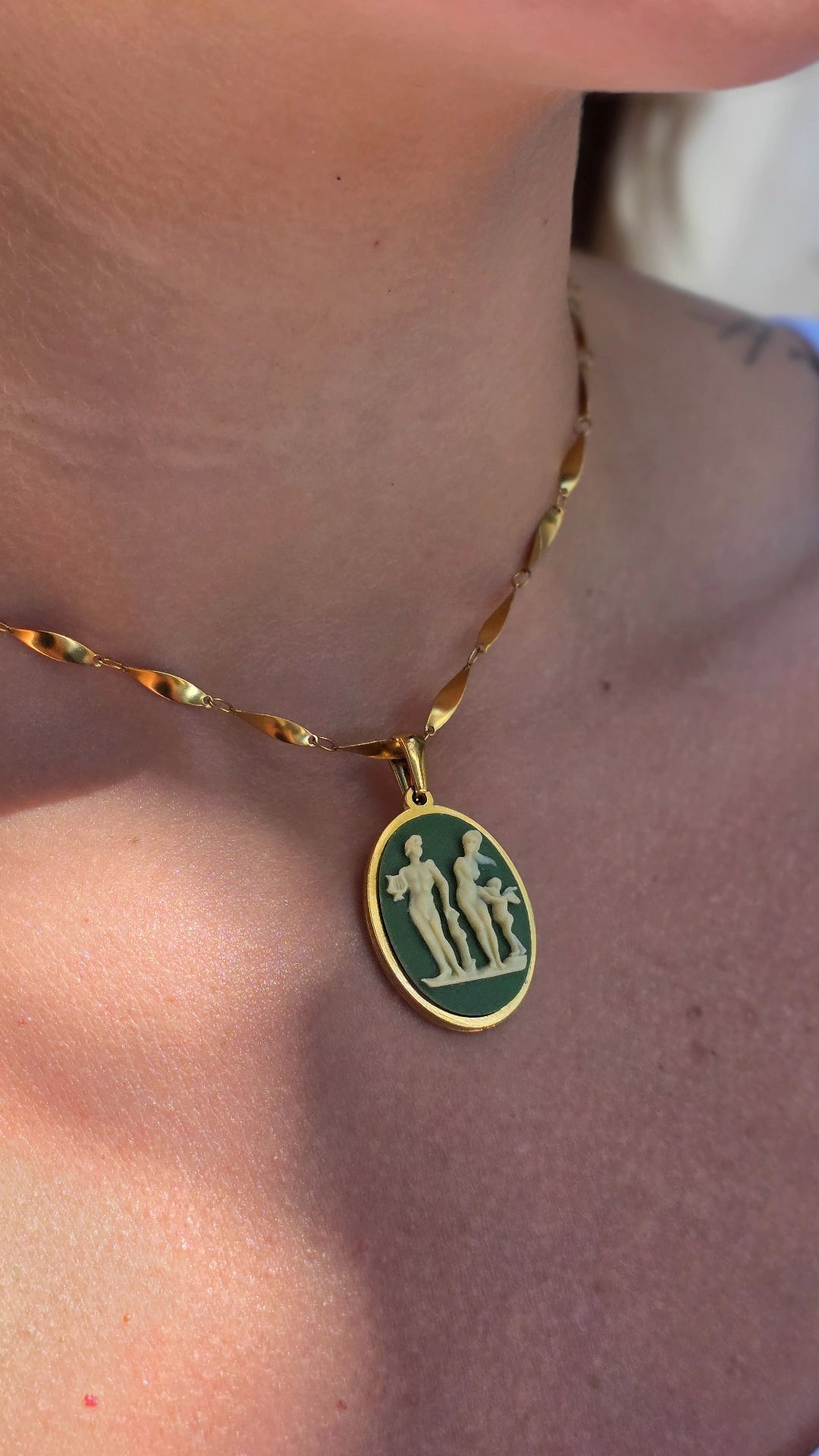 Girocollo Echi Classici (Leda Verde)
