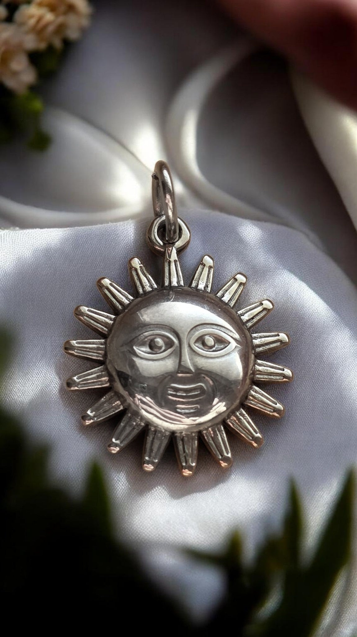 Charm Sole Mio