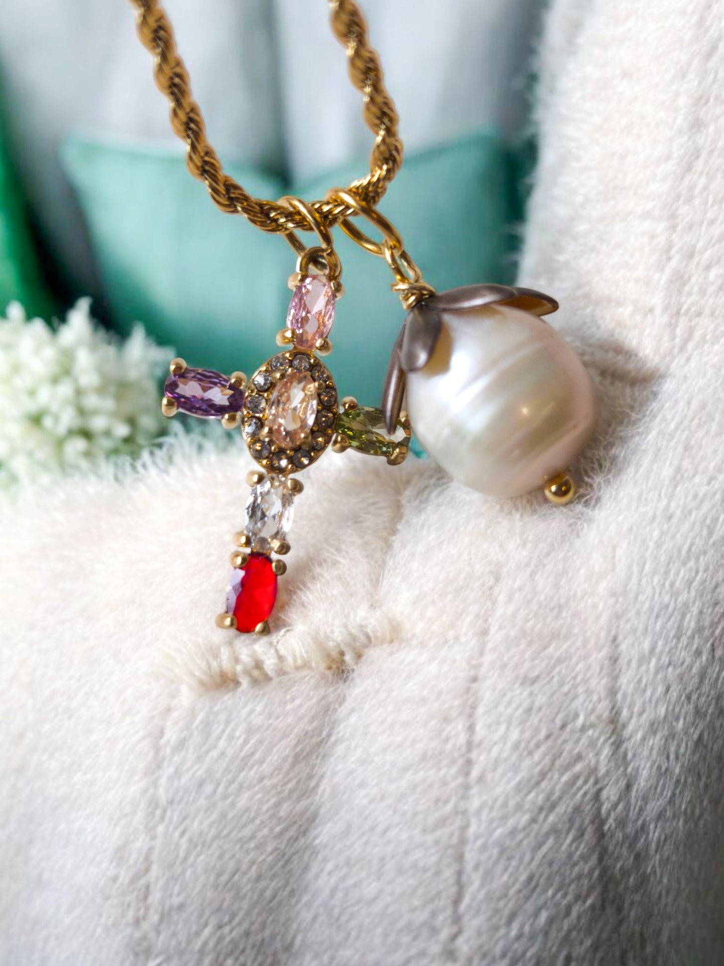 Charm croce delle virtù