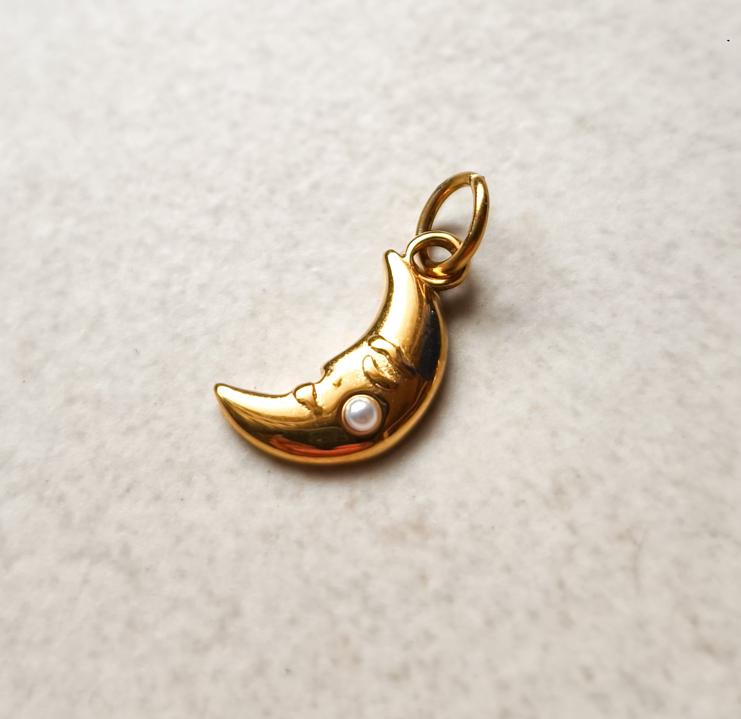 Charm Luna perla