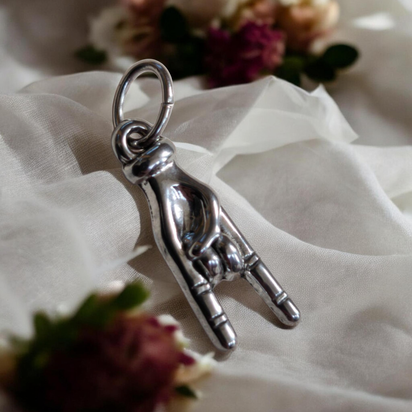 Charm Tiè