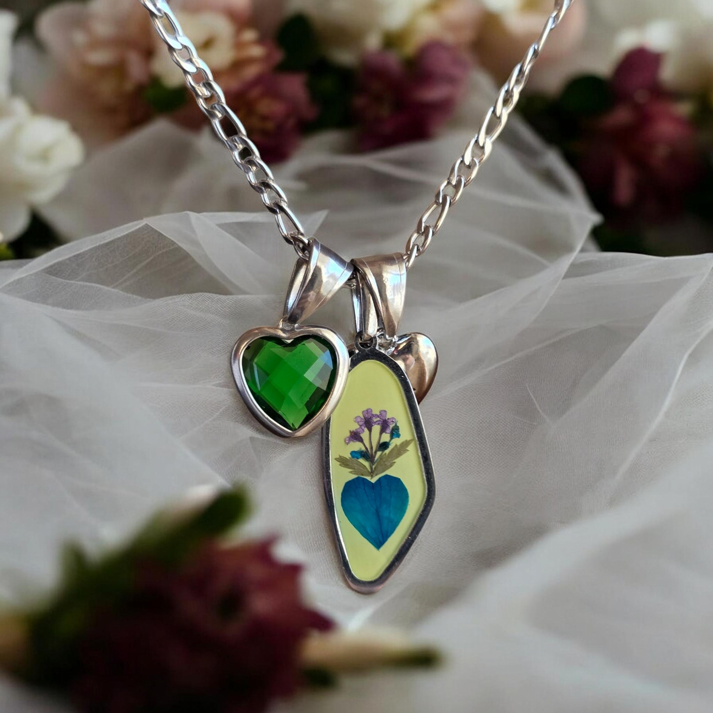 Charm Cvore Bold