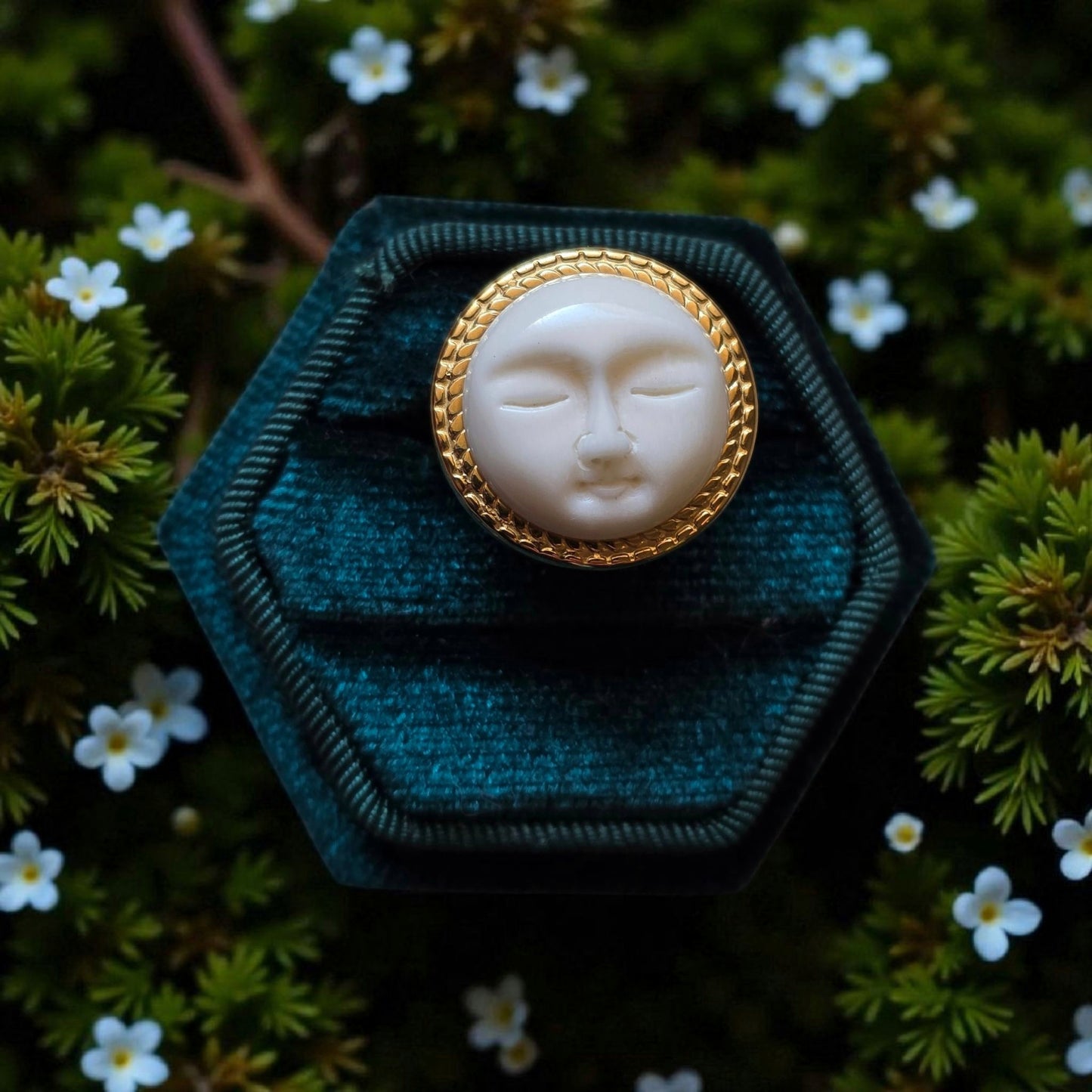 Hecate Gold Ring