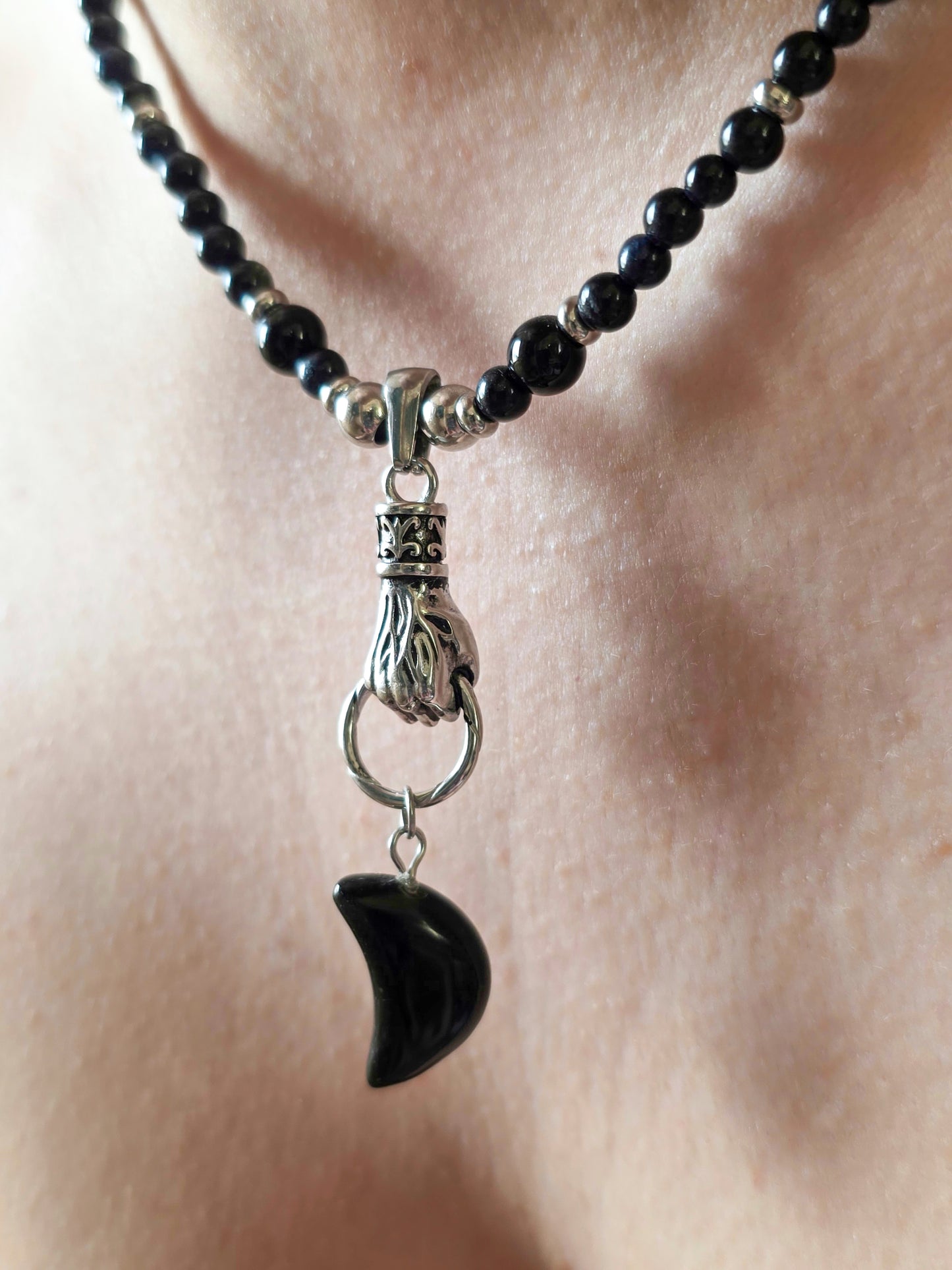 Glorious Moon Necklace (Nocturna)