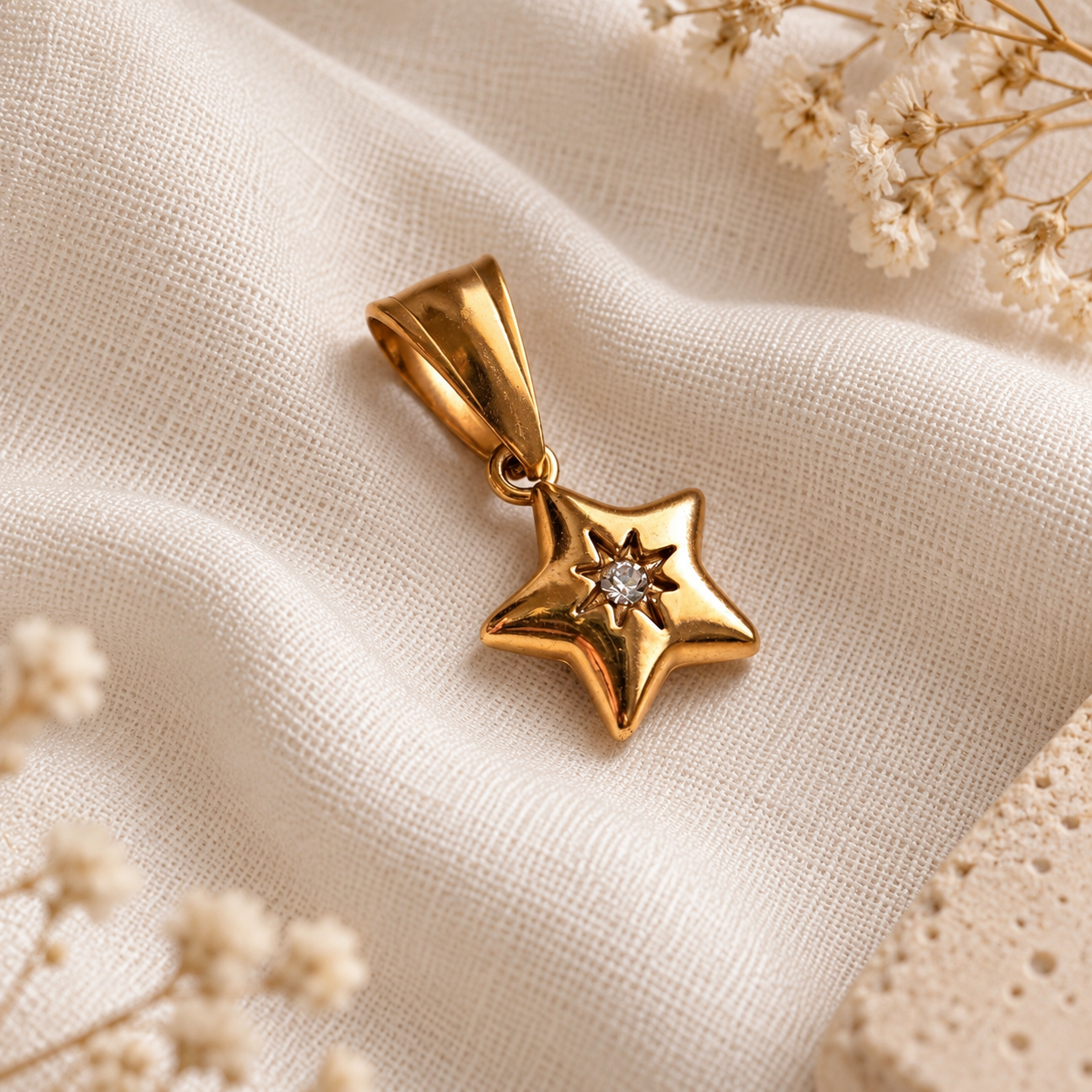 Charm Stella Bold
