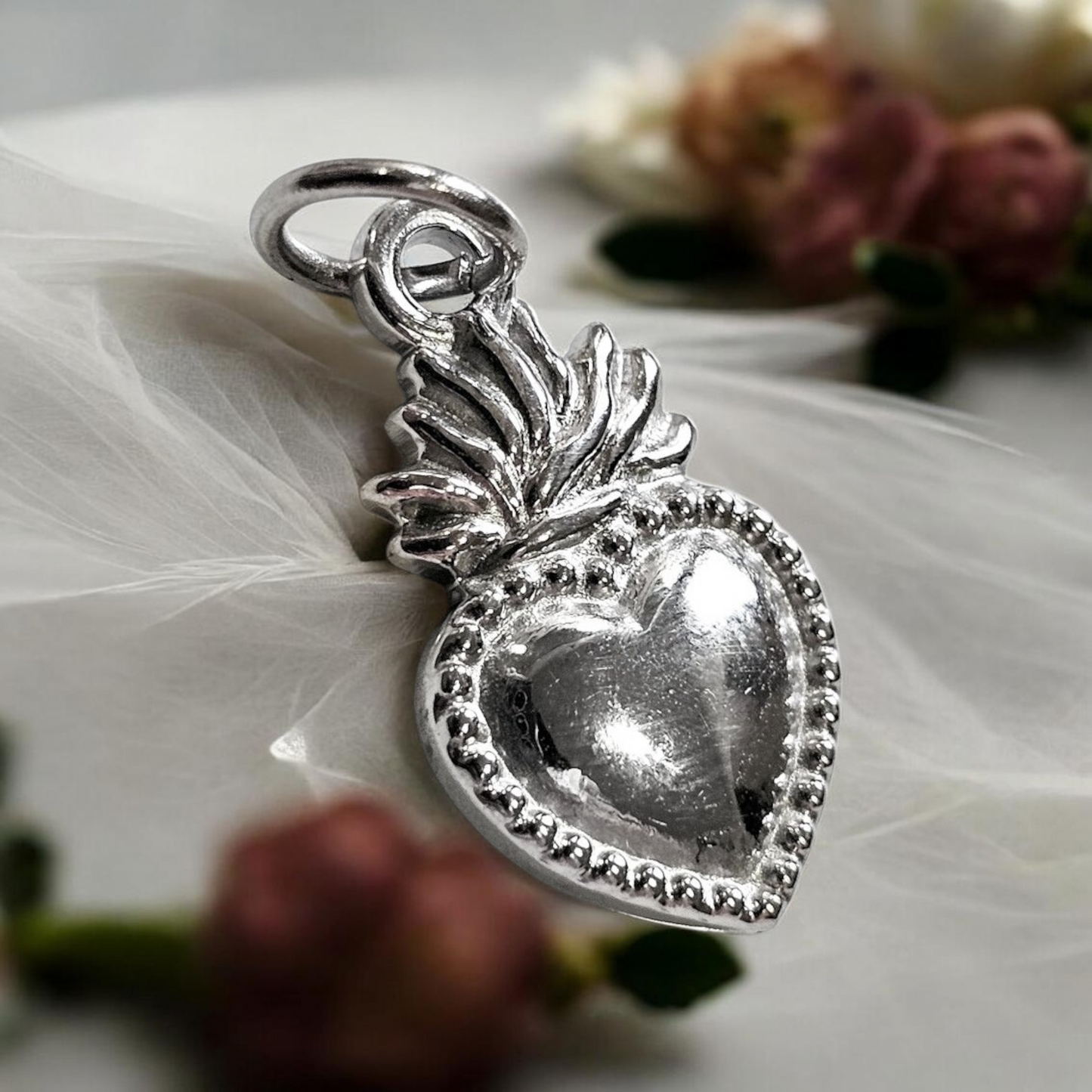Charm Sacred Heart Silver