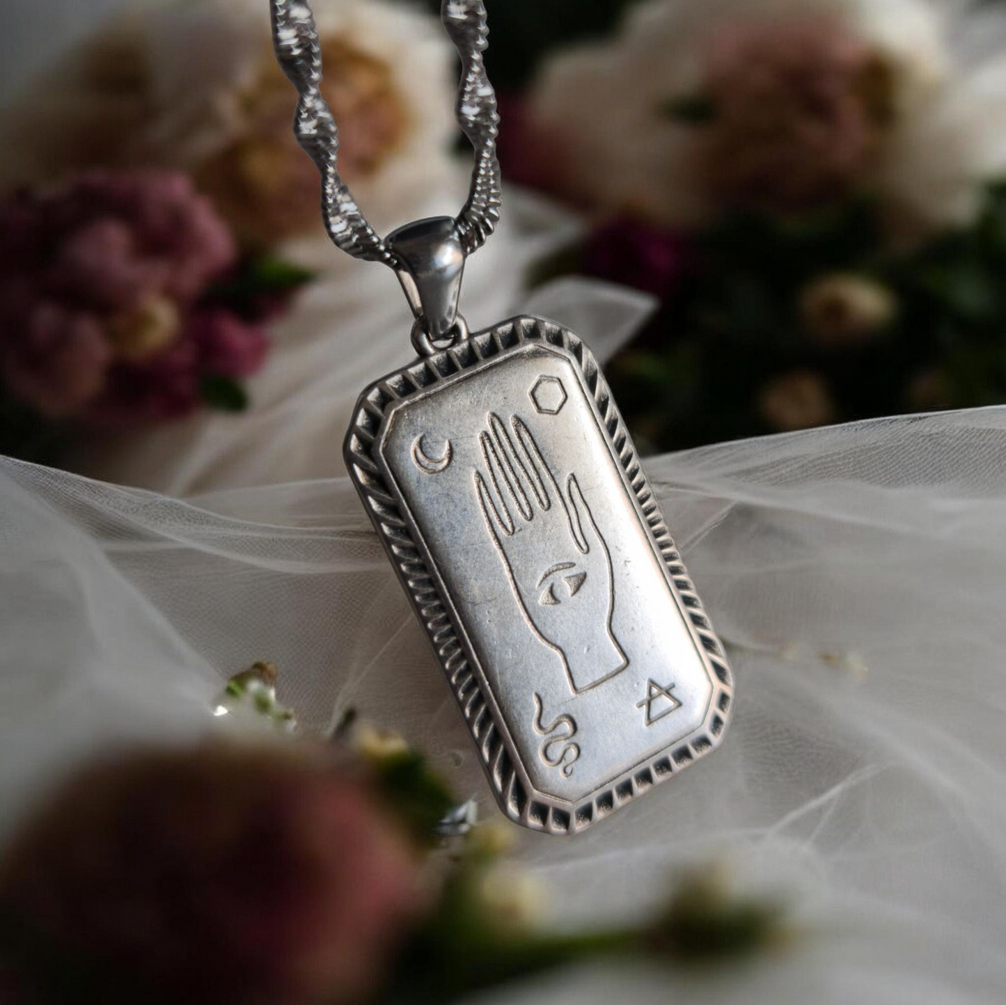 Tarot Card Choker