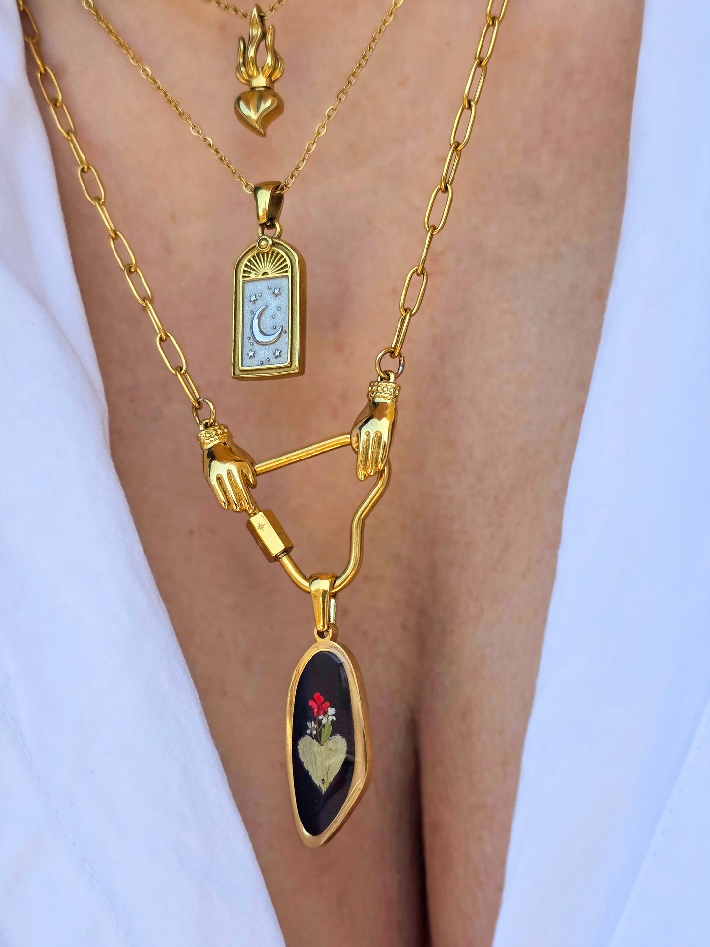 Collana Cvore Mani