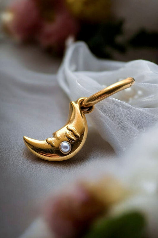 Single Pearl Moon Earring