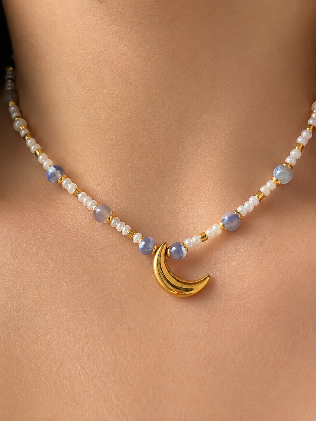 Choker Pianeti e Luna