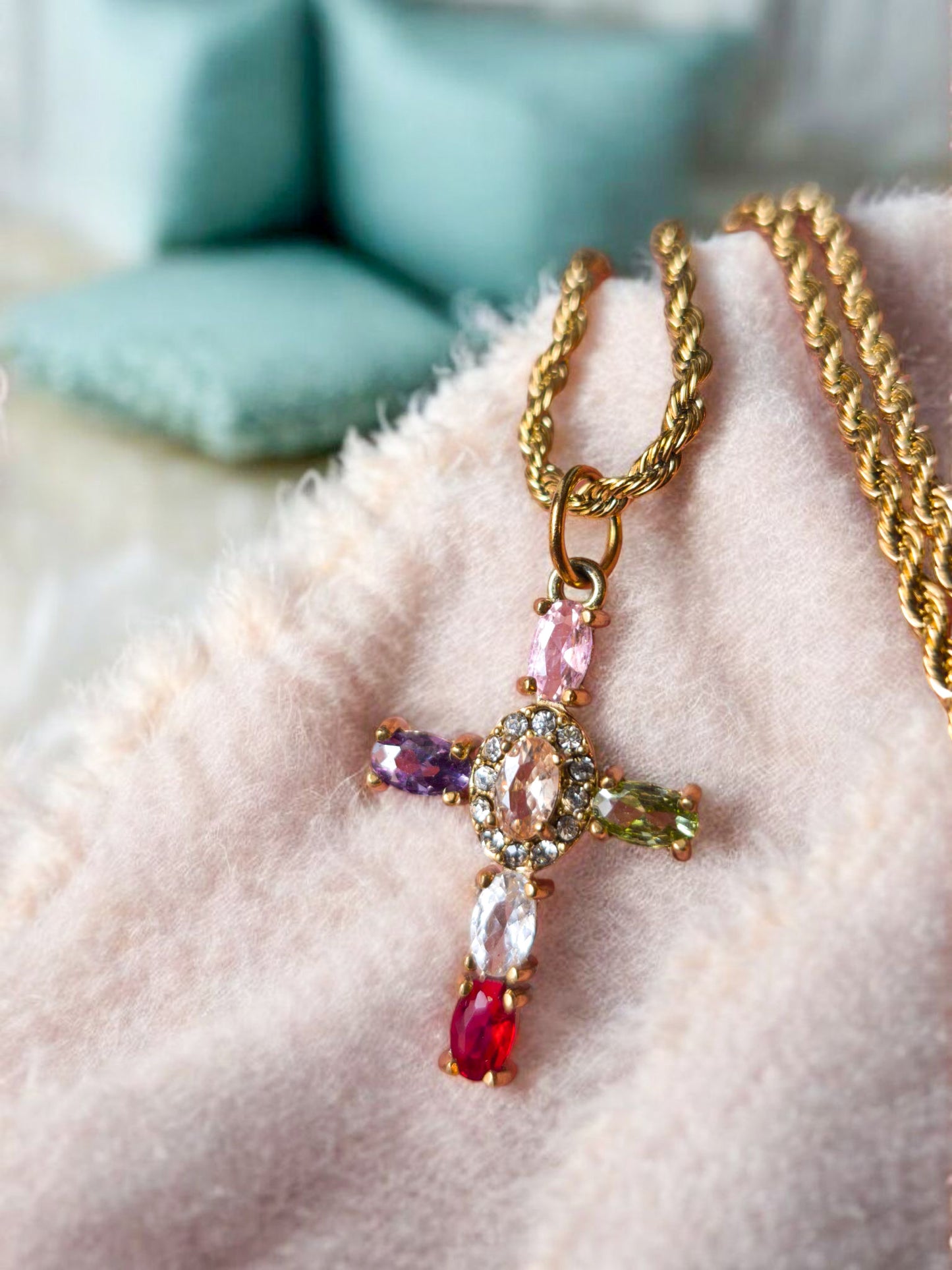 Charm croce delle virtù