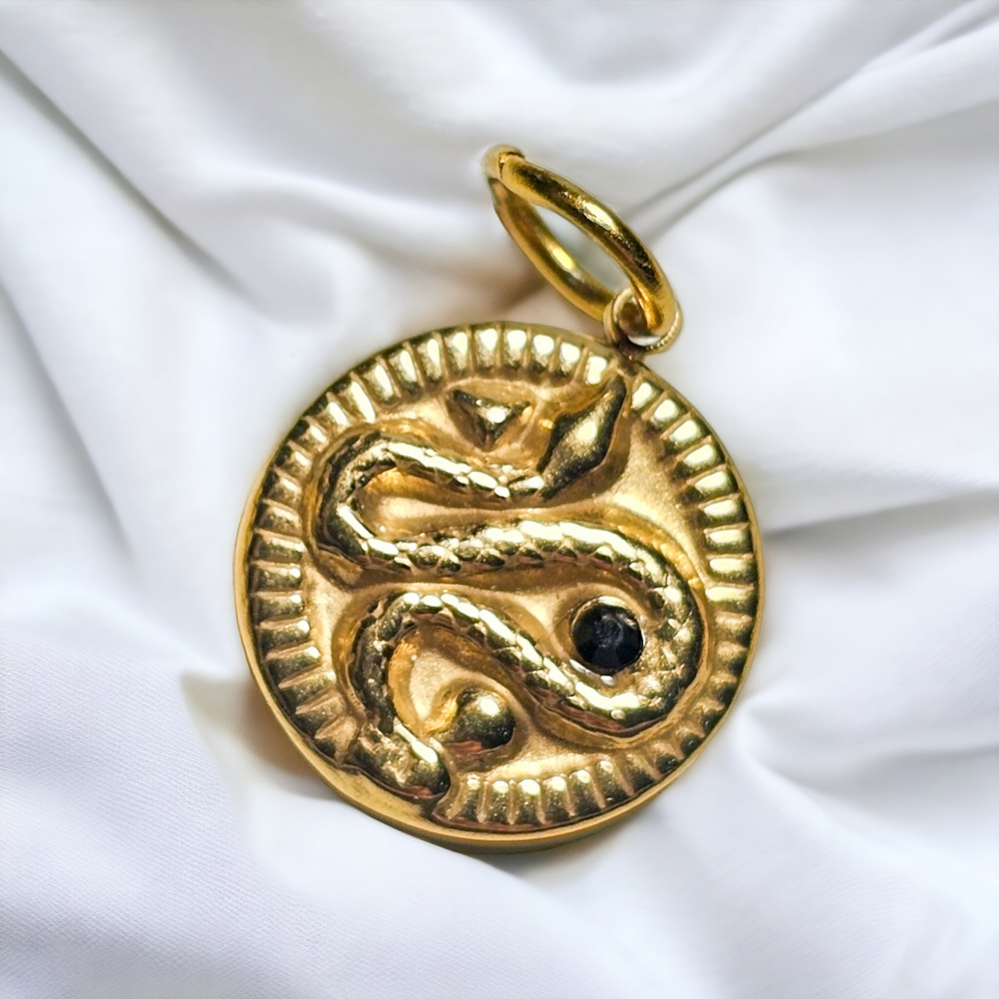 Charm medaglia serpente