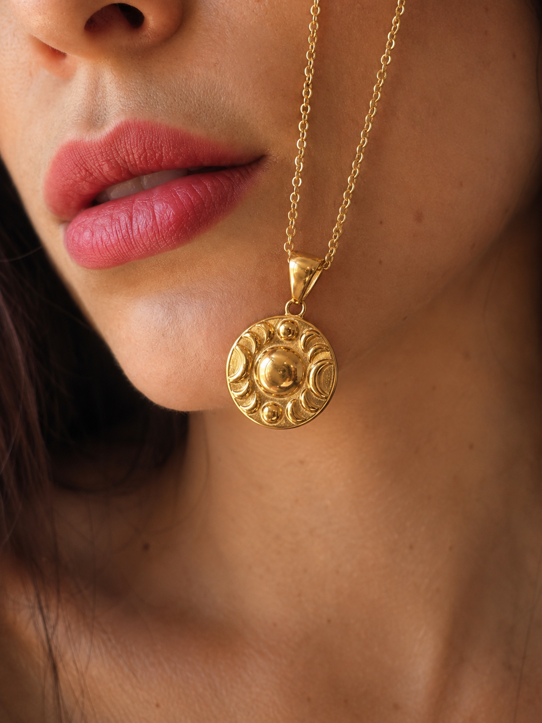 Medallion 13 Moons