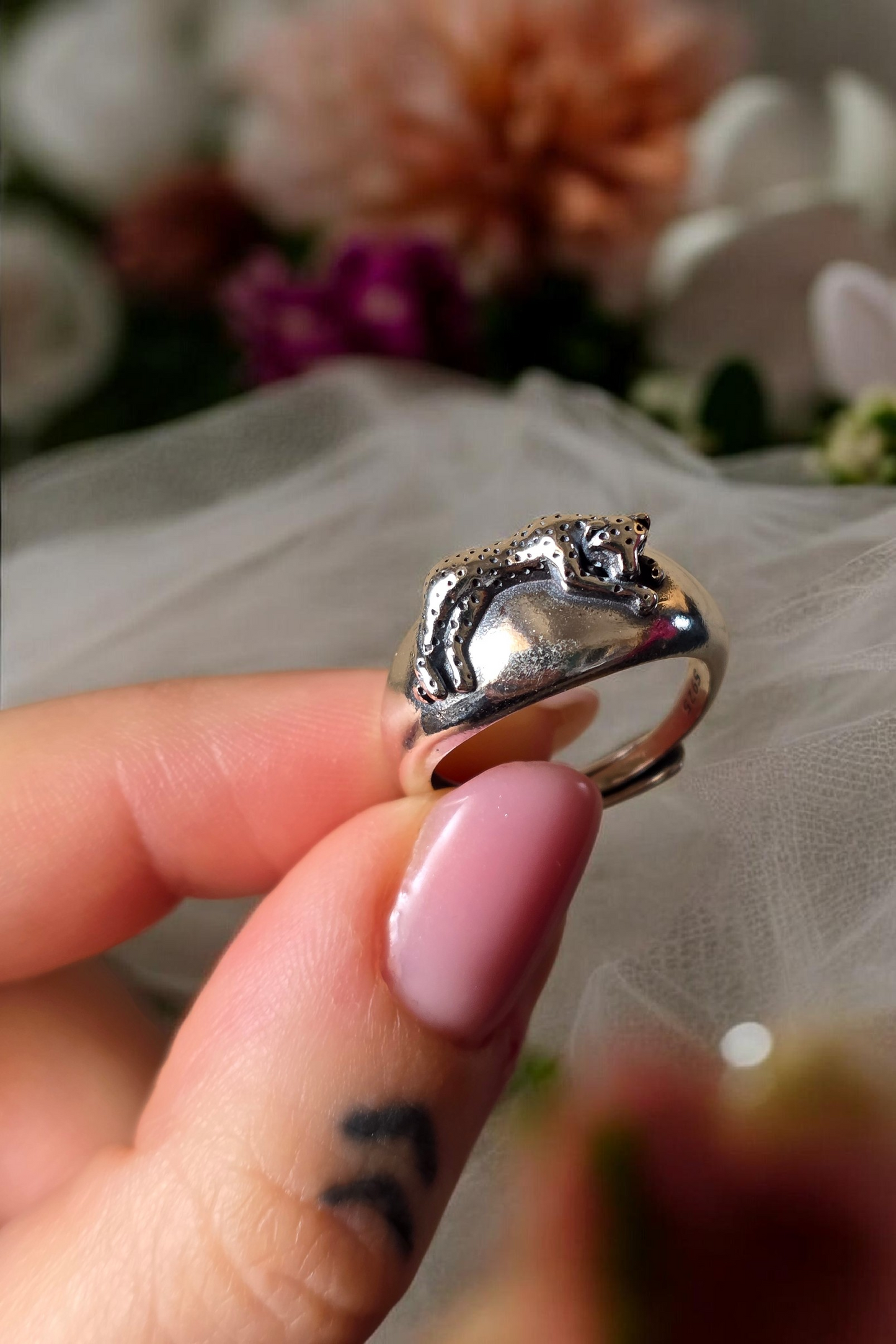 Anello Nyra