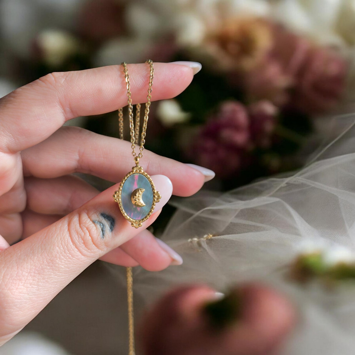 Lvnaris Choker