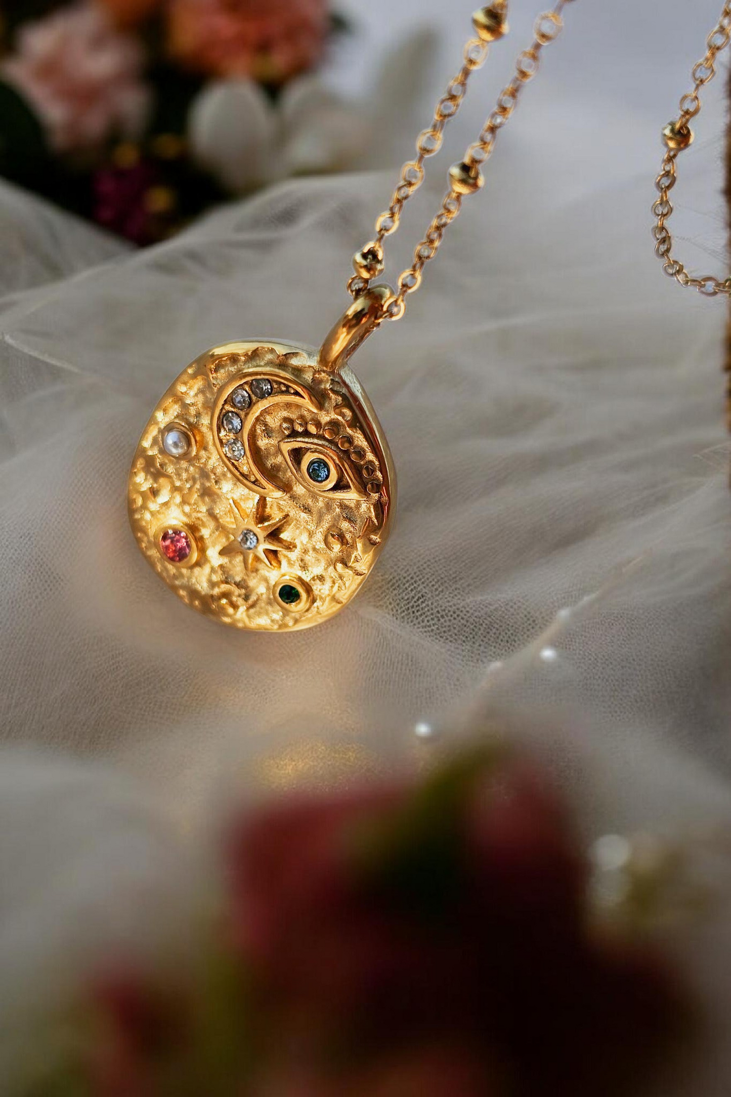 Lvnatica Necklace